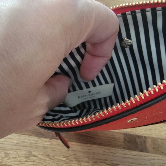 Kate Spade Cobble Hill Bee Red Wristlet/Clutch - Picture 5 of 10